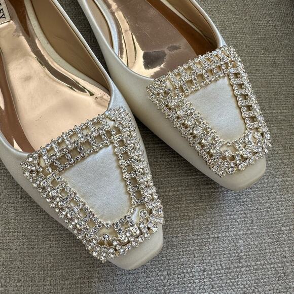 NWOT: Badgley Mischka Emerie Satin Flats - Picture 3 of 8